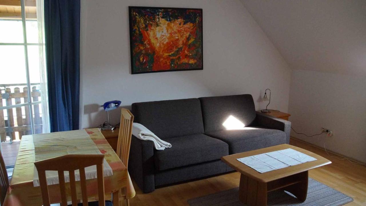 Weinbau und Gästezimmer Pammer Mitterarnsdorf Exterior foto