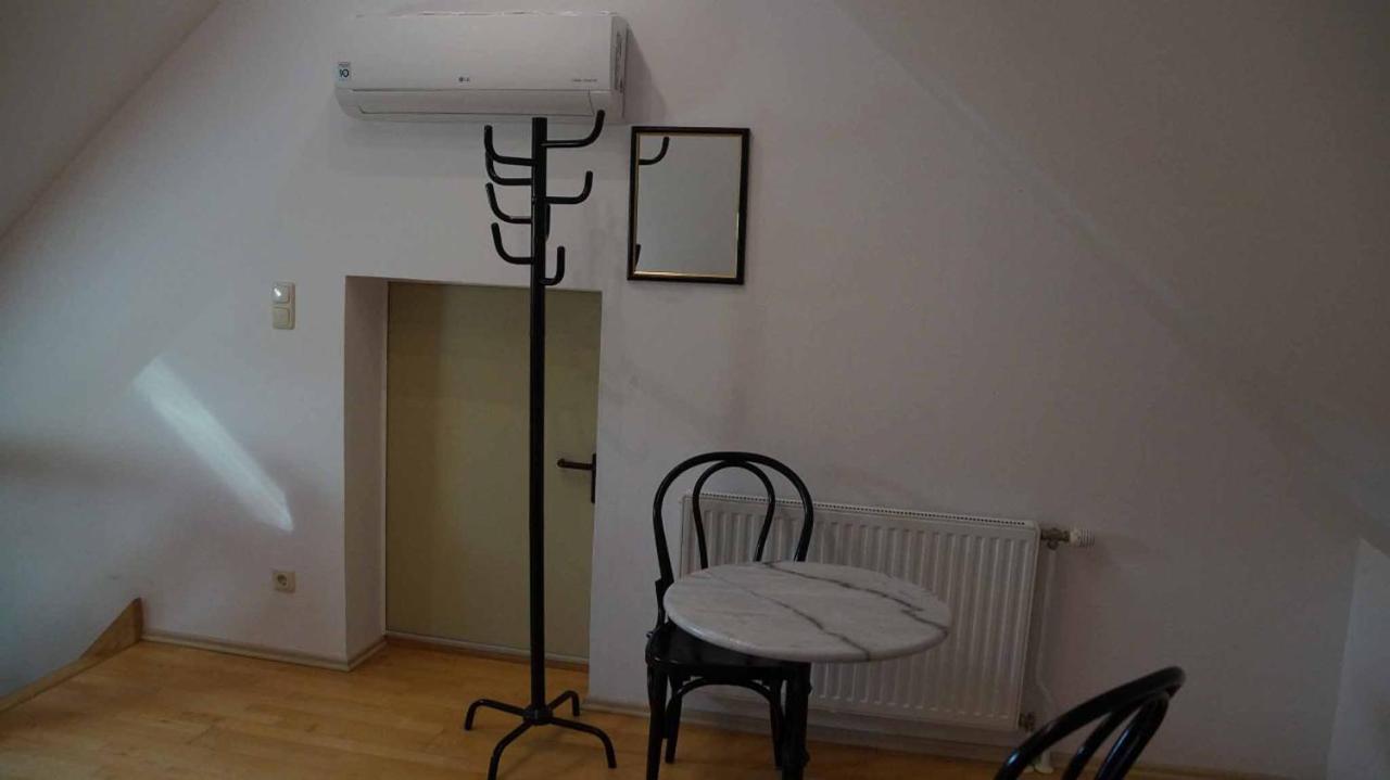 Weinbau und Gästezimmer Pammer Mitterarnsdorf Exterior foto