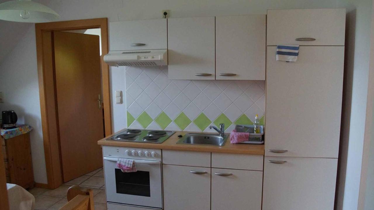 Weinbau und Gästezimmer Pammer Mitterarnsdorf Exterior foto